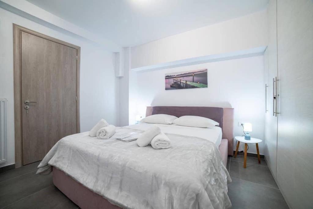 Апартаменты Brand New Aprt With Backyard In Lycabettus Hill ! Афины Экстерьер фото